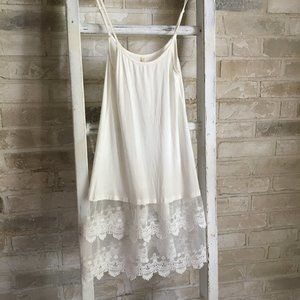 White Shirt Extender